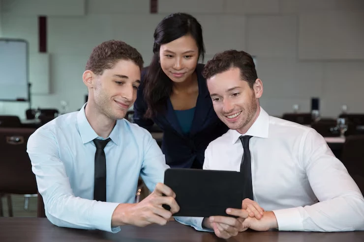 Programmatic Agency For SMEs Transparent Services