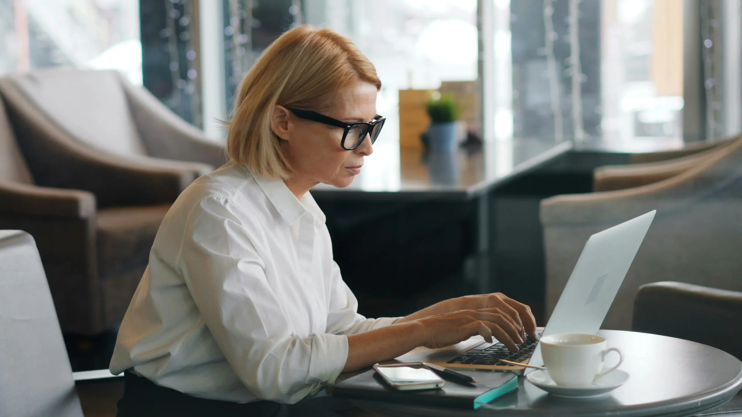 Handling Asynchronous Data Fetching for SEO