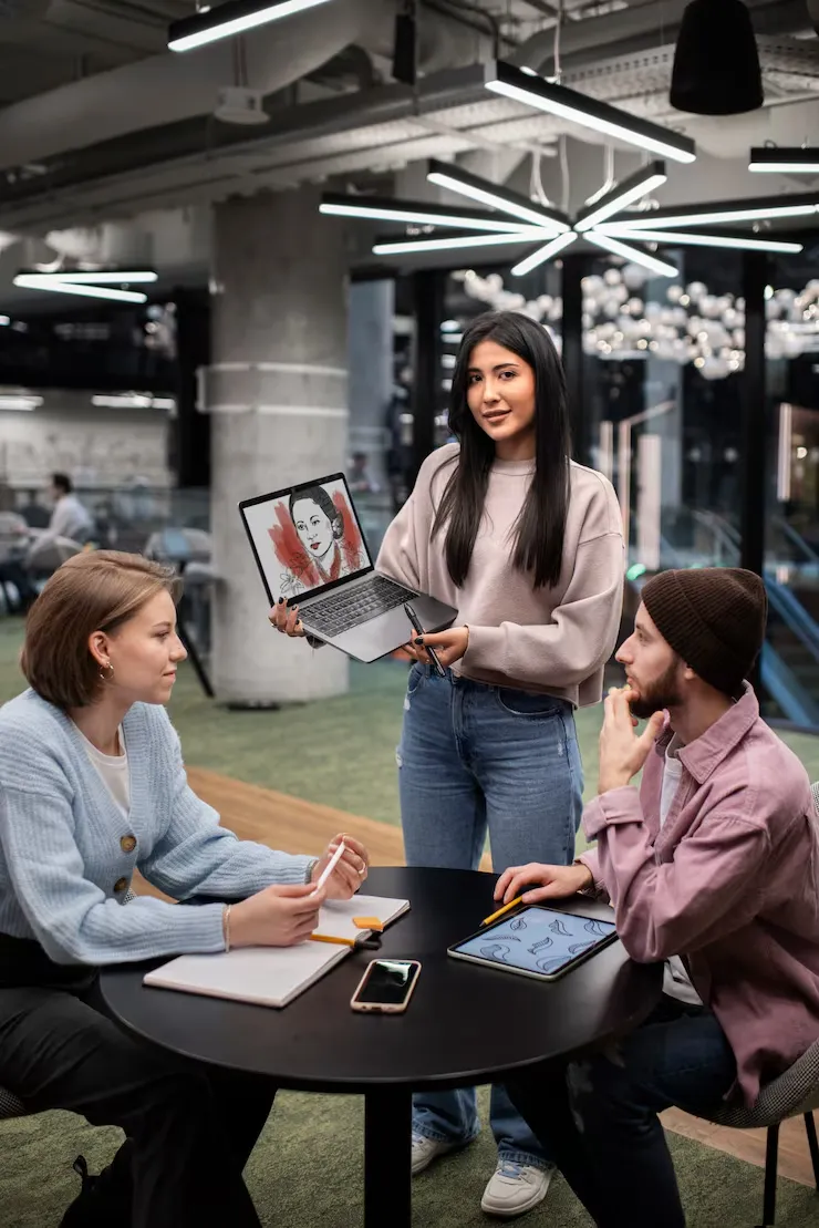 Creative Direction for Media Buyingfr