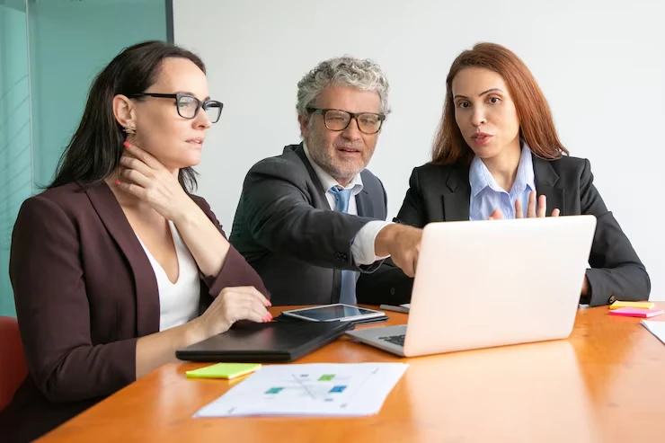Executive-Level Reporting And Media Strategy Structuring