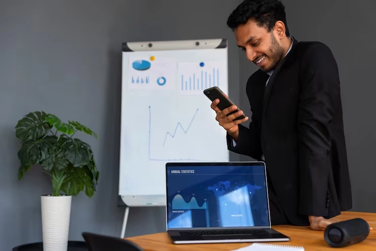 SaaS Programmatic Ad Buying Service for Scalable Growth