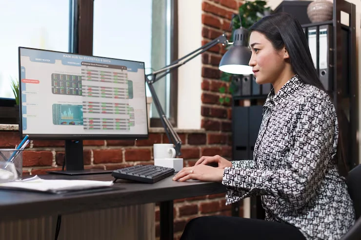Programmatic Media Buying And Trading Desk Management