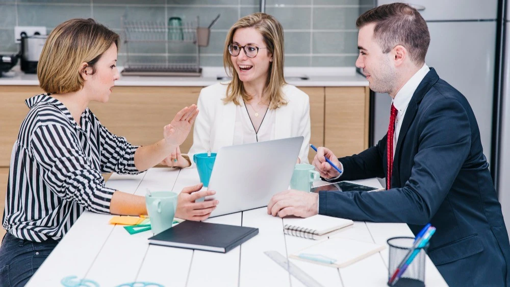 Financial communications agency