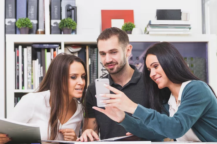 Paid Social Buying Under Transparent Fee Structures