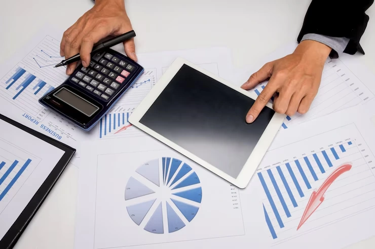 Financial Structuring and Cost Management